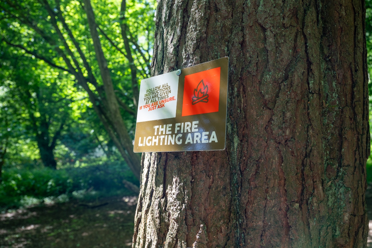 Fire lighting sign