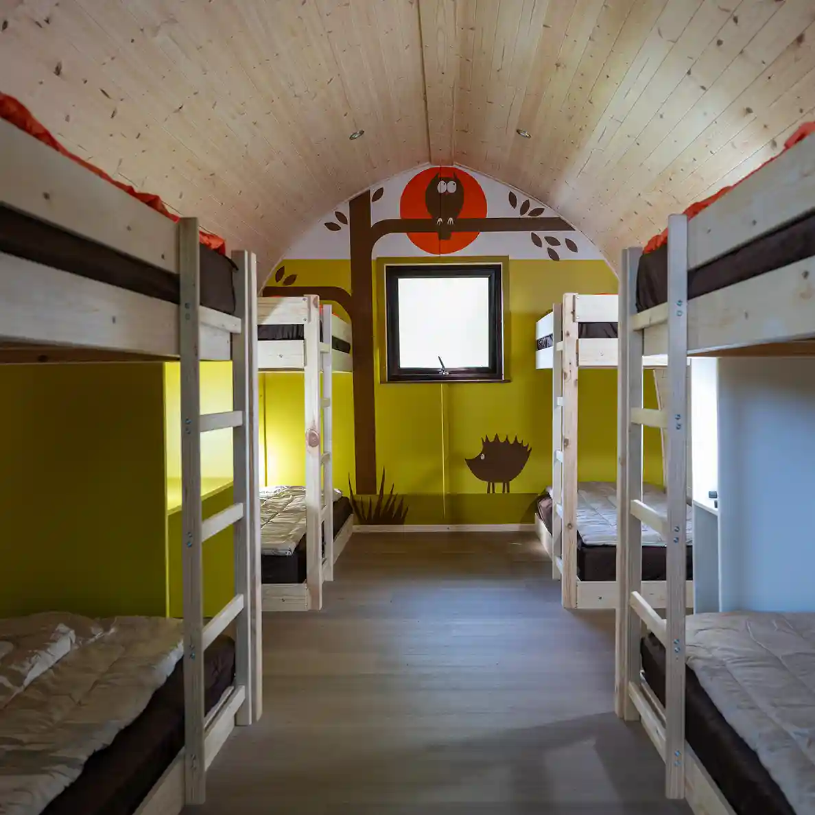 cosy pod cabin